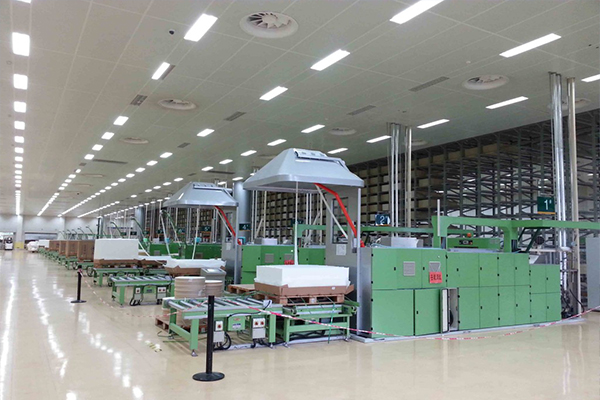 貴陽卷煙廠多聯(lián)機房采用可調(diào)式阻尼彈簧<a href='http://296907.com' target='_blank'><u>減震器</u></a>