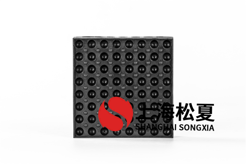 橡膠<a href='http://296907.com' target='_blank'><u>減震器</u></a>的使用優(yōu)勢(shì)有哪些？